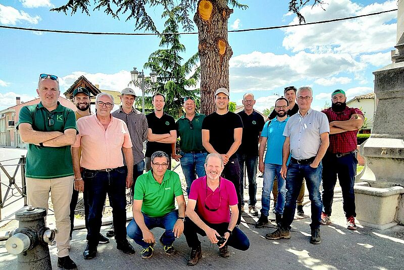 Técnicos de Koppert en Europa durante el viaje a España para conocer las experiencias de control biológico en cebolla, ajo y puerro