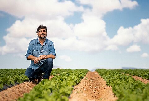 Una vida enraizada en la agricultura: transformar el futuro con Koppert